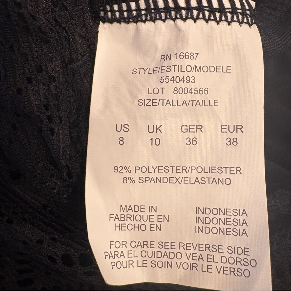 Swim Solutions Black Crochet Flyaway Tummy Control Swimdress Women Size 8 - Picture 11 of 11